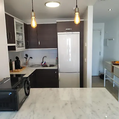 Marina Garden Apartment *